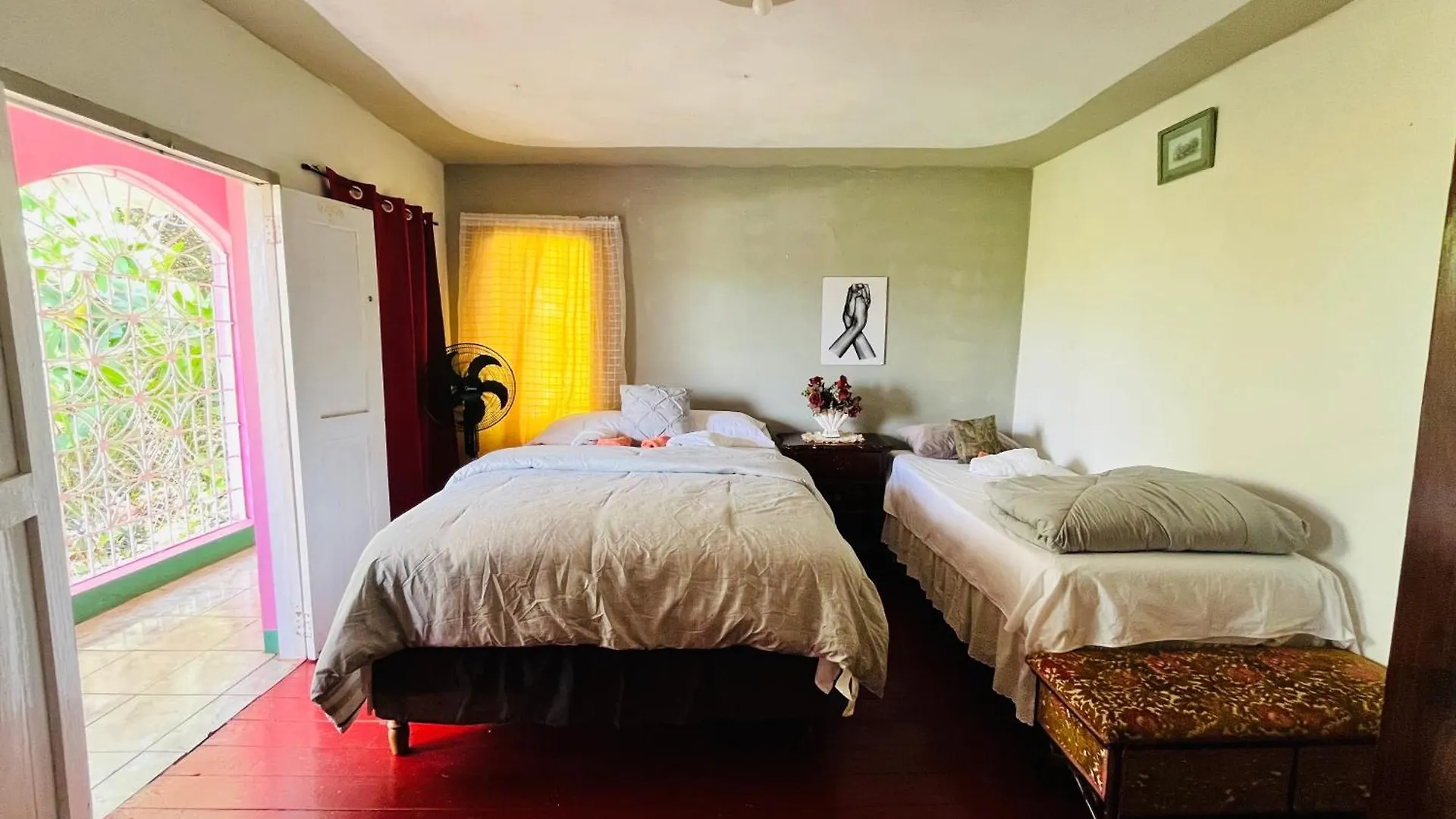 Nine Miles Cultural Hangouts&Tours Stepney Jamaïque