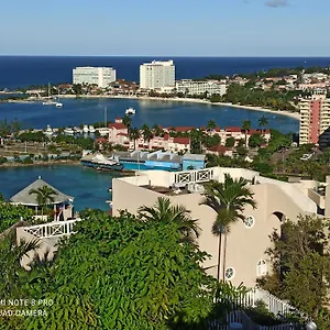 Columbus Heights 26 F Apartment Ocho Rios